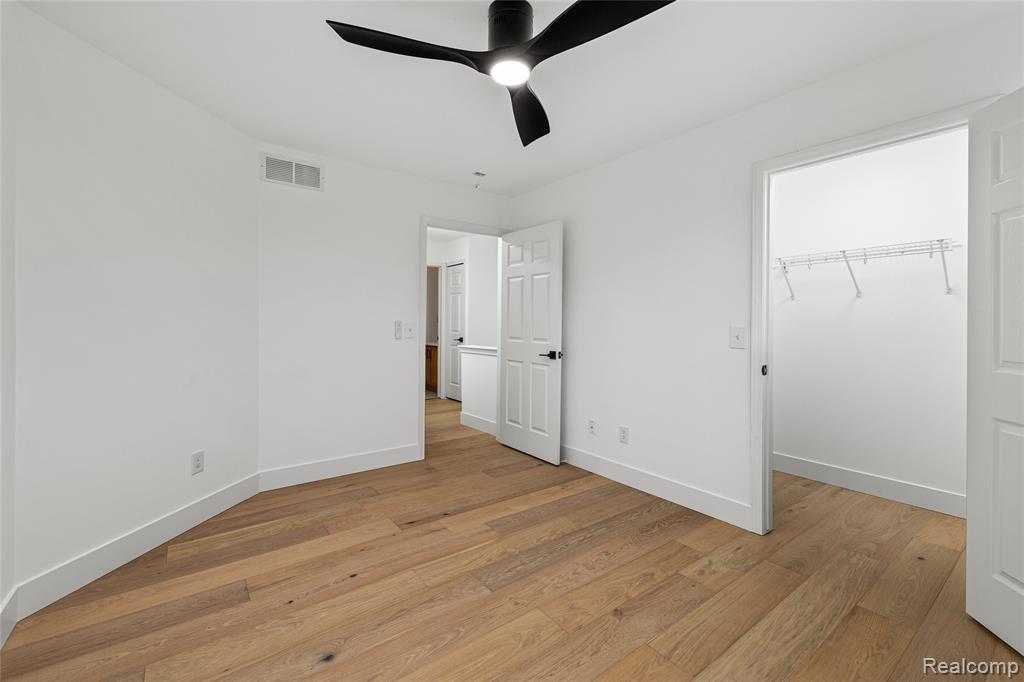 56625 Long Island Drive