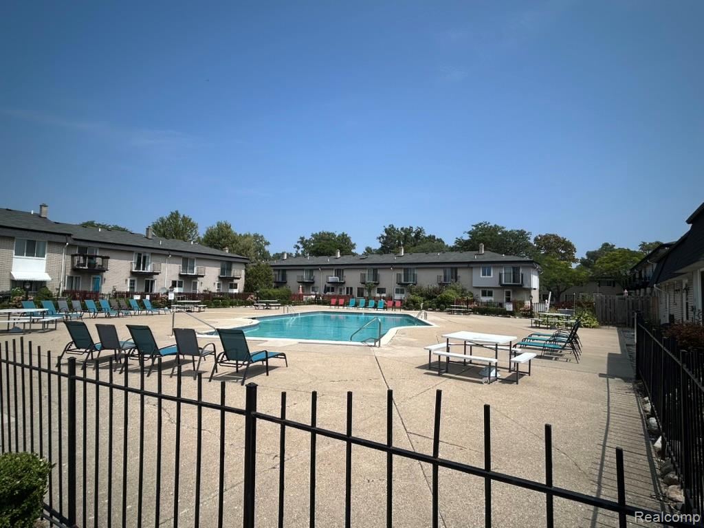 28028 Universal Drive