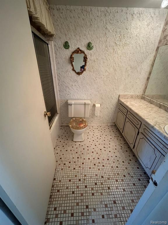 28028 Universal Drive