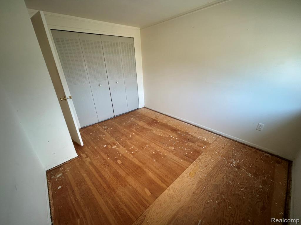 28028 Universal Drive