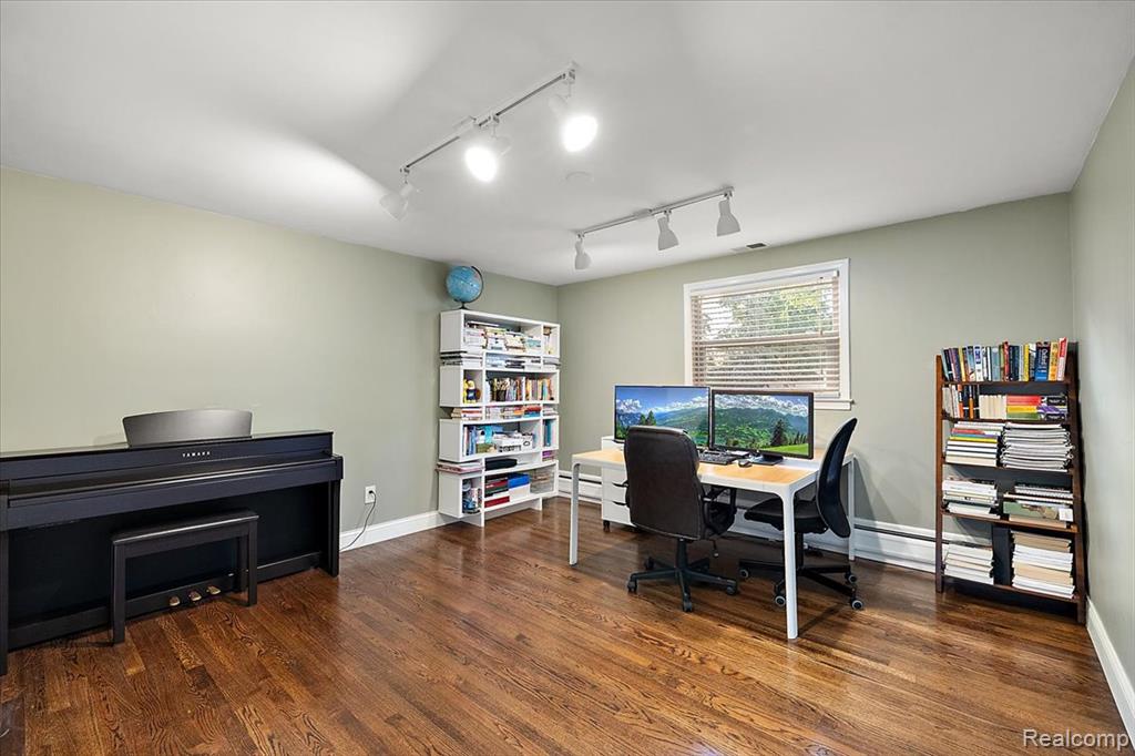 4521 Coachmaker Drive