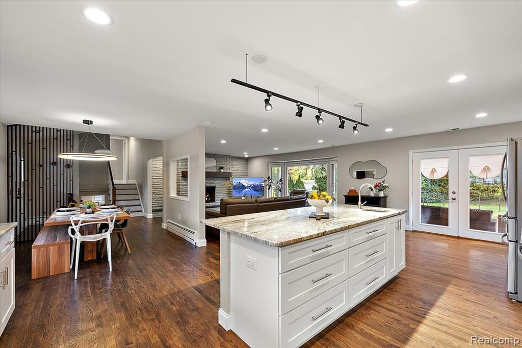 4521 Coachmaker Drive