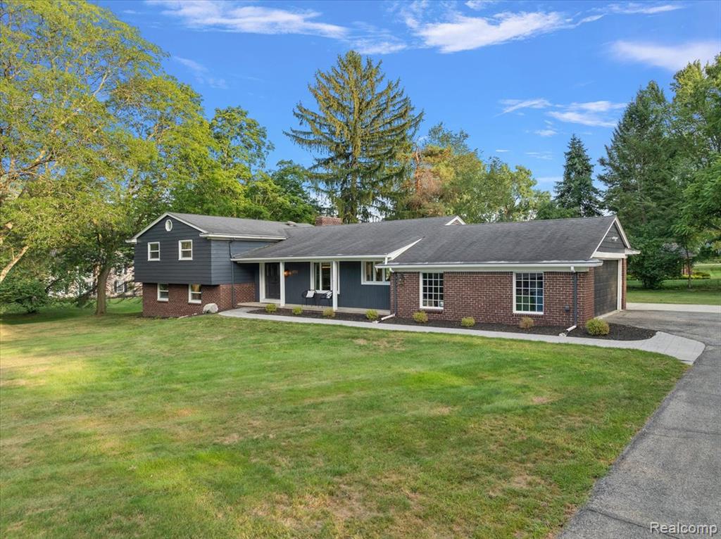 4521 Coachmaker Drive