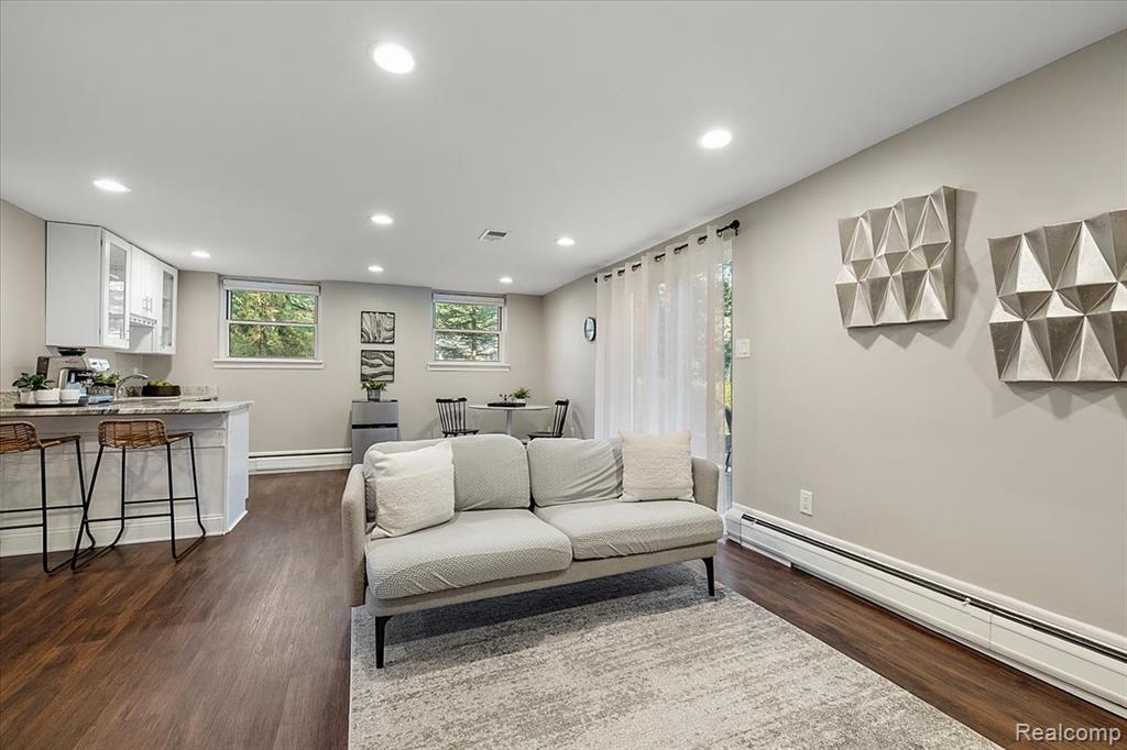 4521 Coachmaker Drive