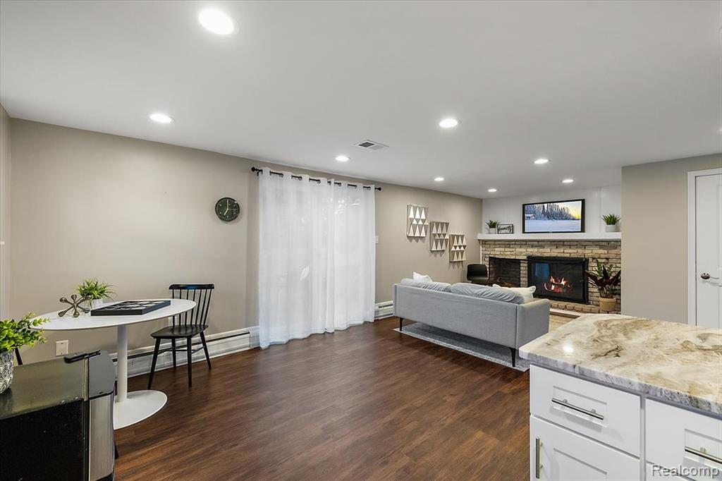 4521 Coachmaker Drive