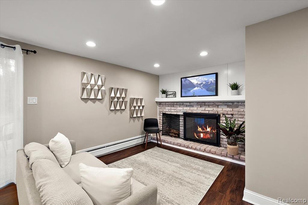 4521 Coachmaker Drive