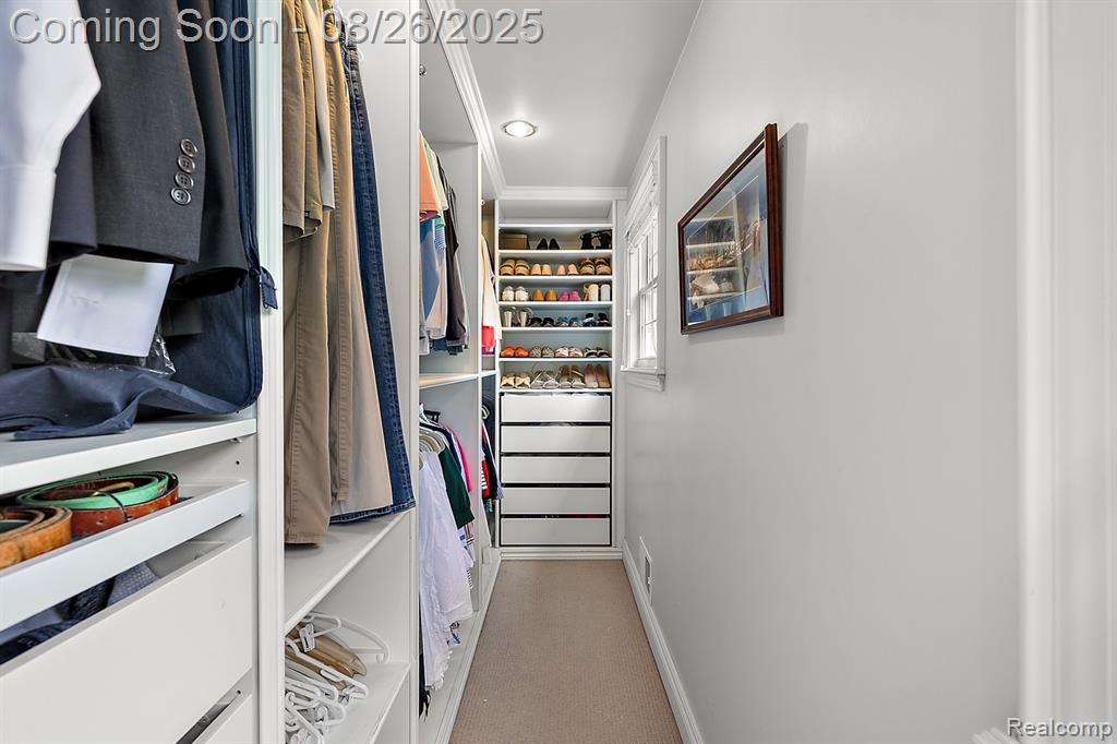 1832 Melbourne Street