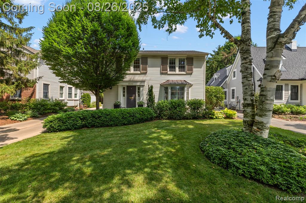 1832 Melbourne Street