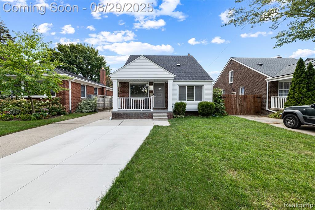 712 S Minerva Avenue