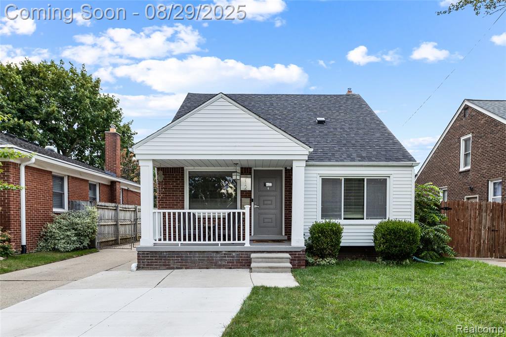 712 S Minerva Avenue