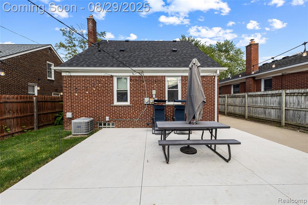 712 S Minerva Avenue