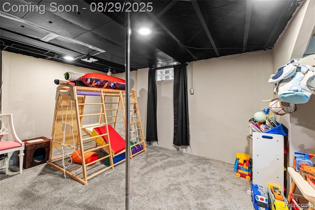 712 S Minerva Avenue