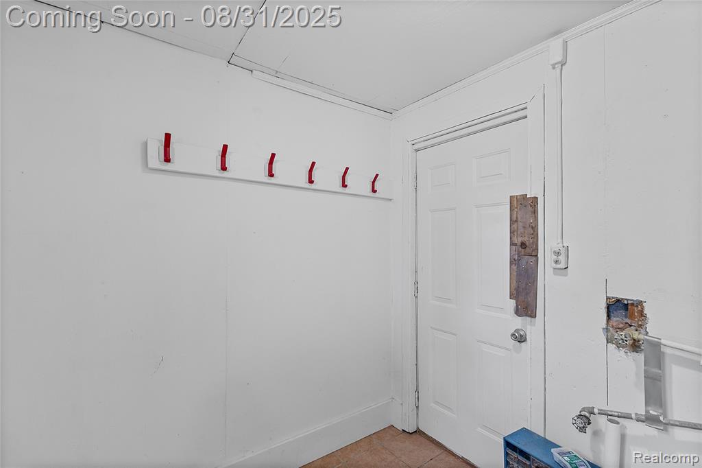 375 E Sheffield Avenue