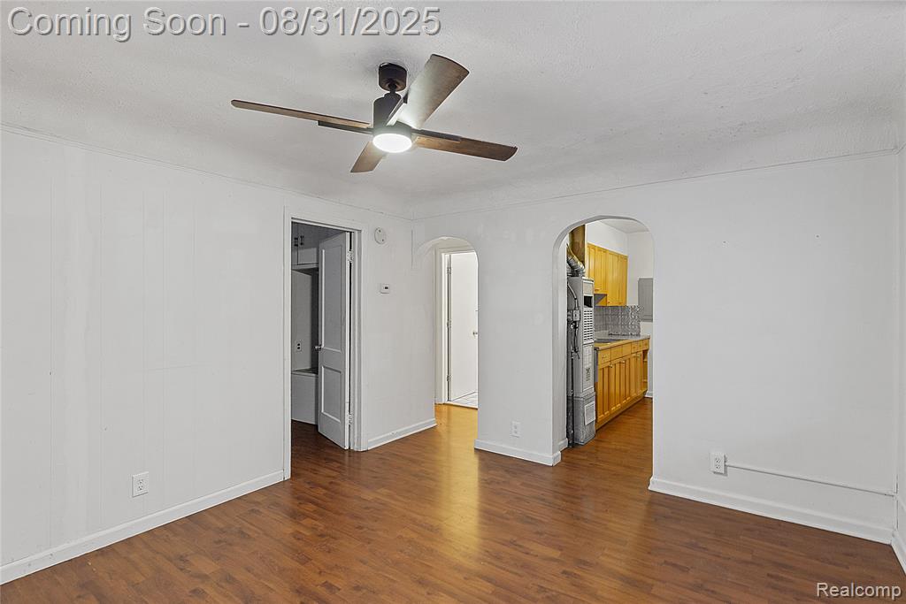 375 E Sheffield Avenue