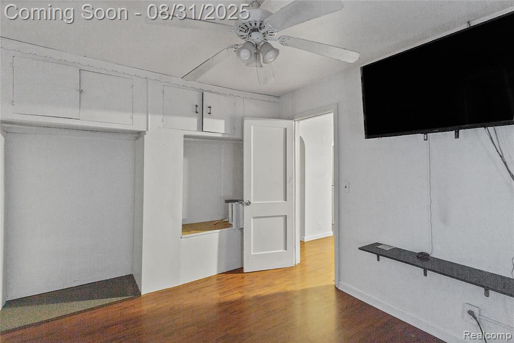 375 E Sheffield Avenue