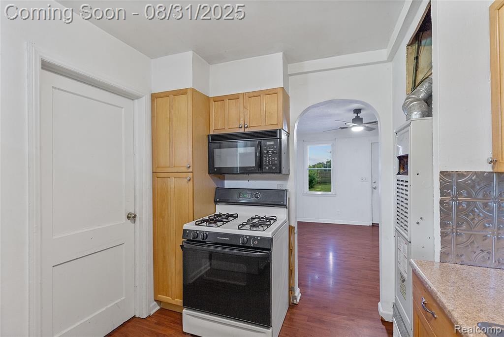 375 E Sheffield Avenue