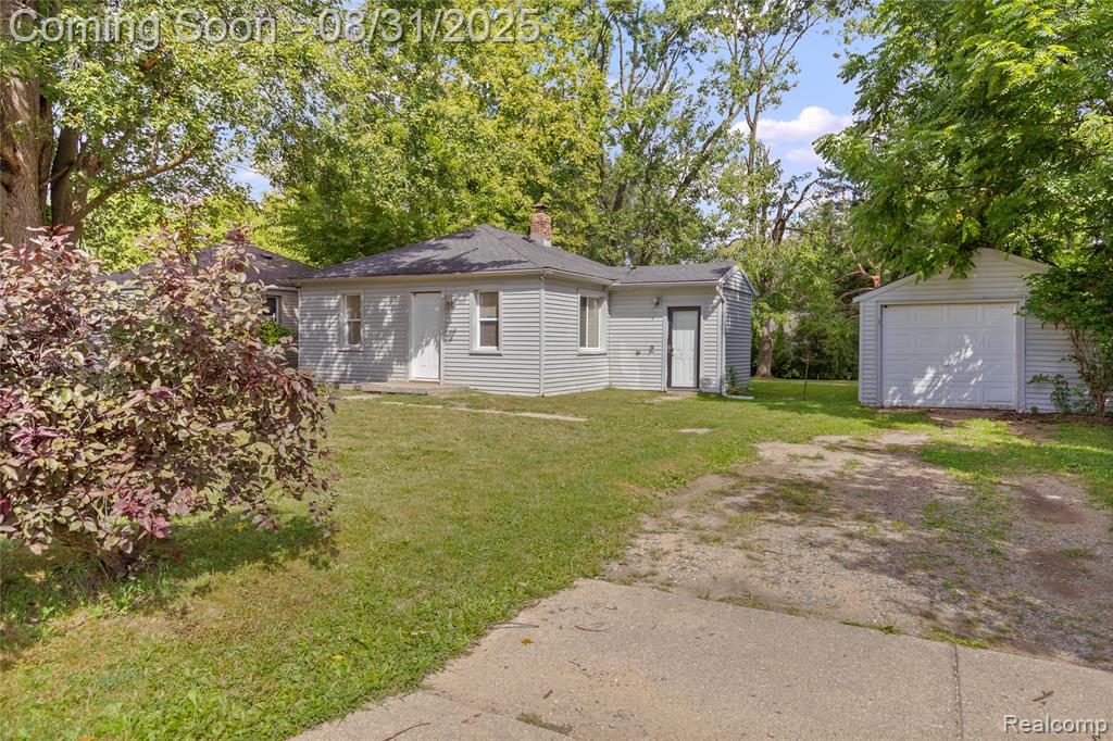 375 E Sheffield Avenue