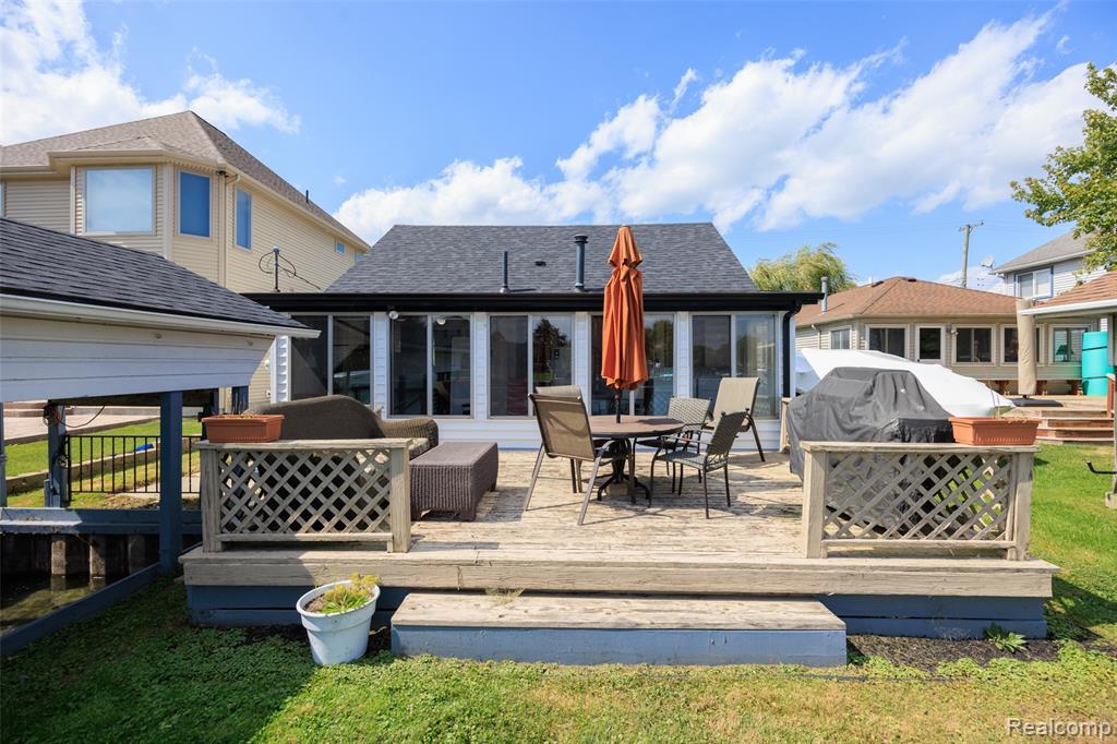 8893 Anchor Bay Drive