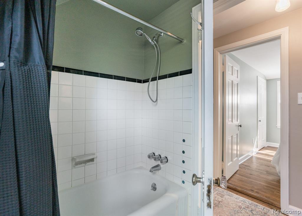 27714 California Drive