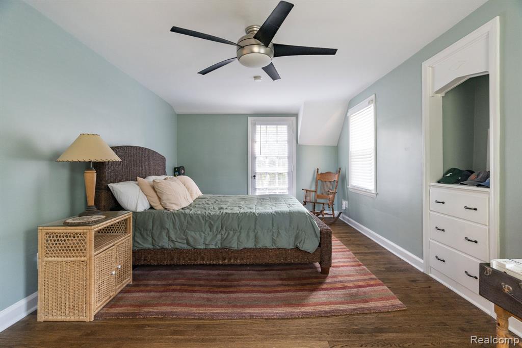 27714 California Drive