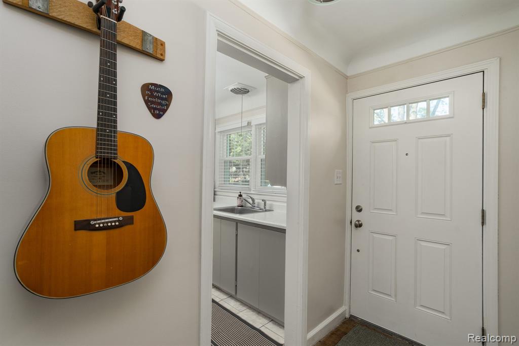 27714 California Drive