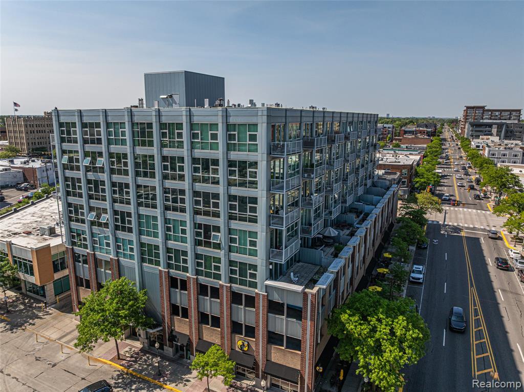 100 W 5th Street # 504