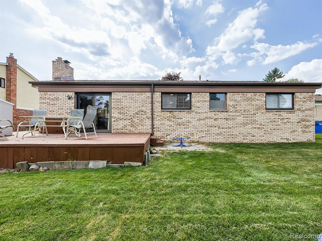 29202 W Nottingham Circle