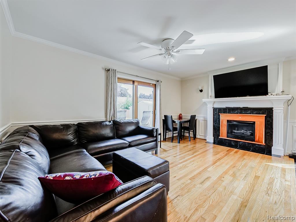 29202 W Nottingham Circle