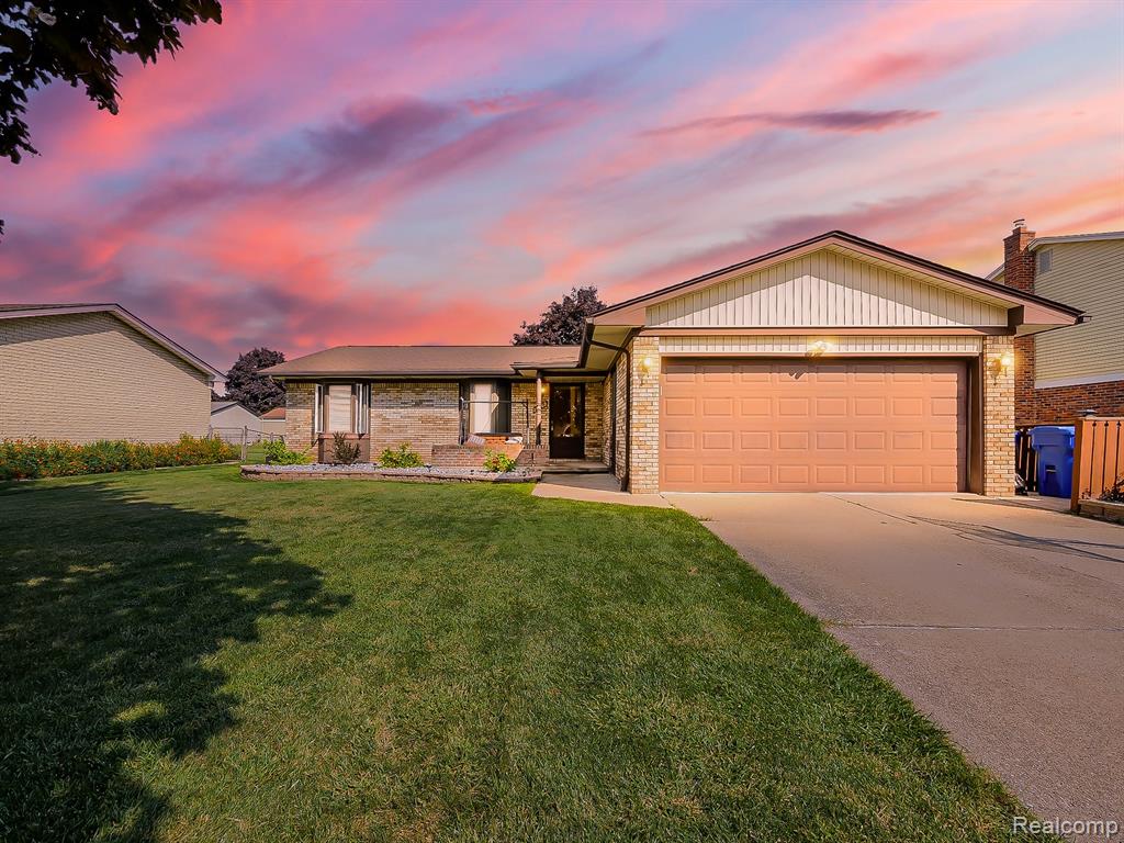 29202 W Nottingham Circle