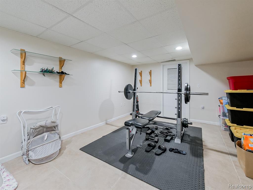 29202 W Nottingham Circle