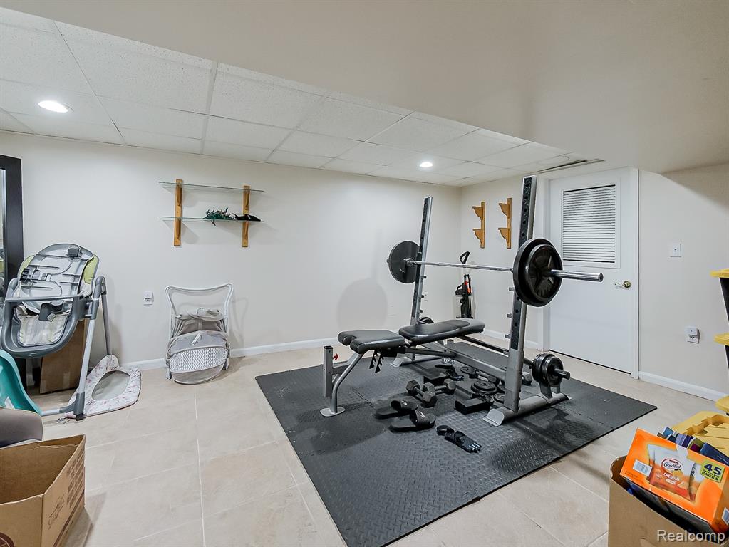 29202 W Nottingham Circle