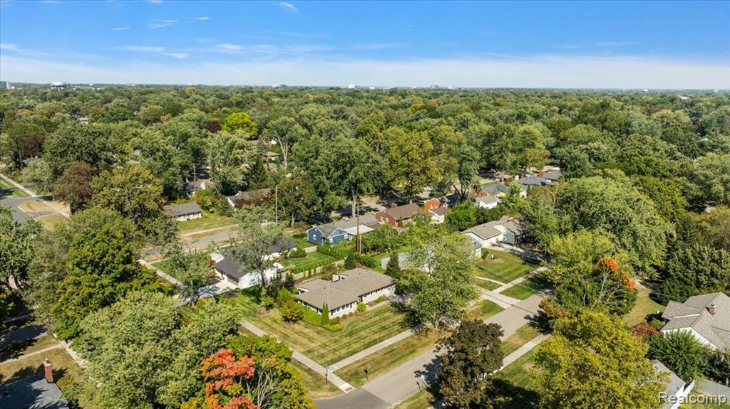 16276 Amherst Avenue