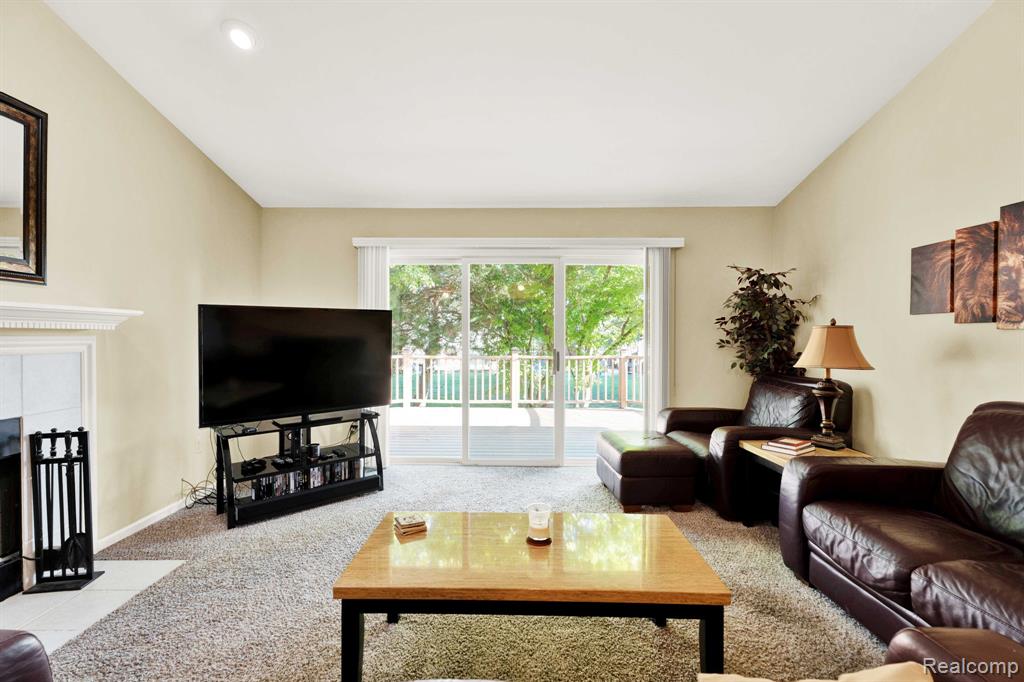 41225 Greenspire Drive