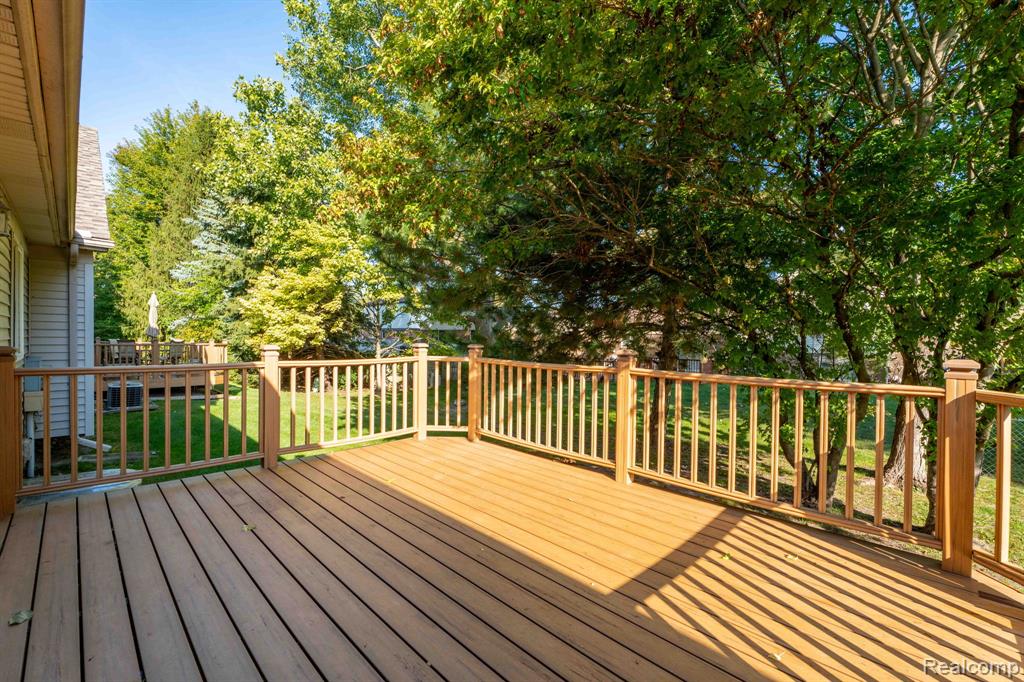 41225 Greenspire Drive