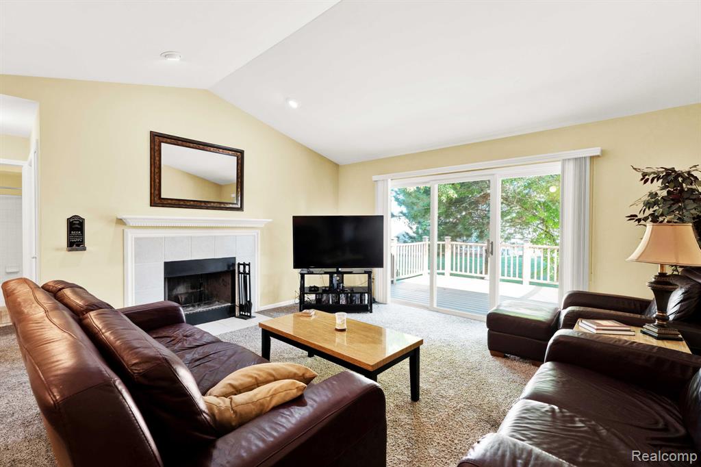 41225 Greenspire Drive