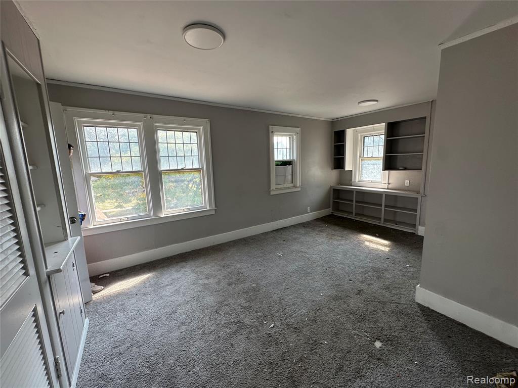 15203 Mettetal Street