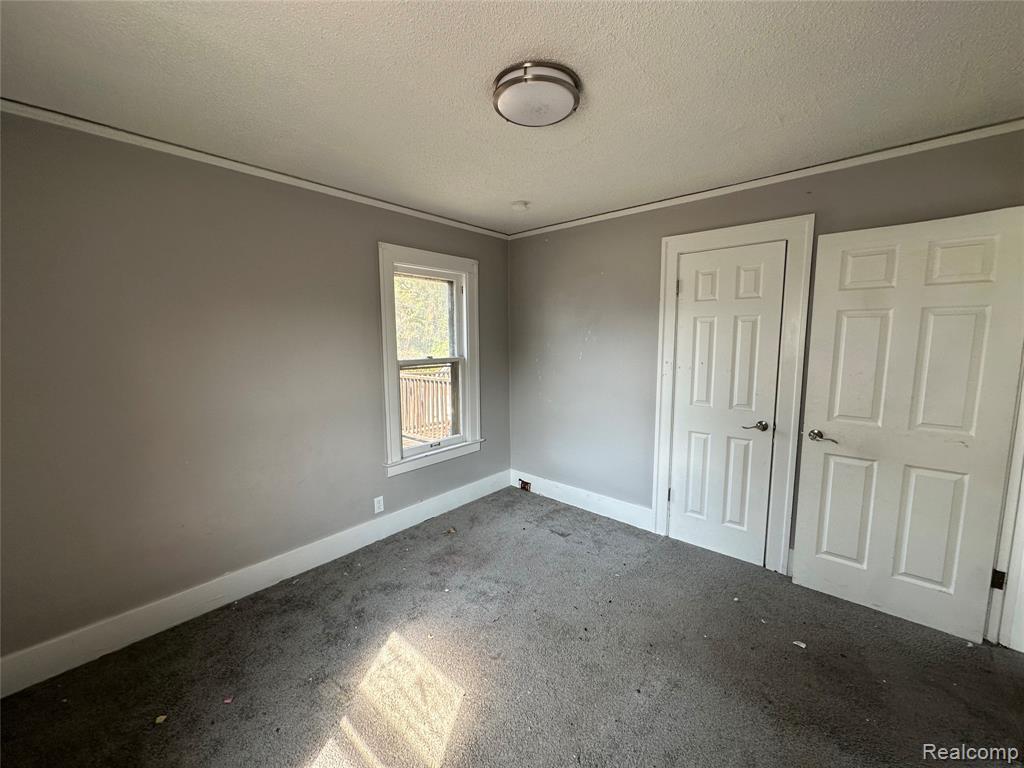 15203 Mettetal Street