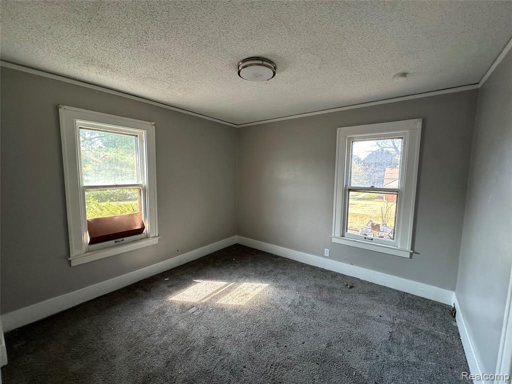 15203 Mettetal Street