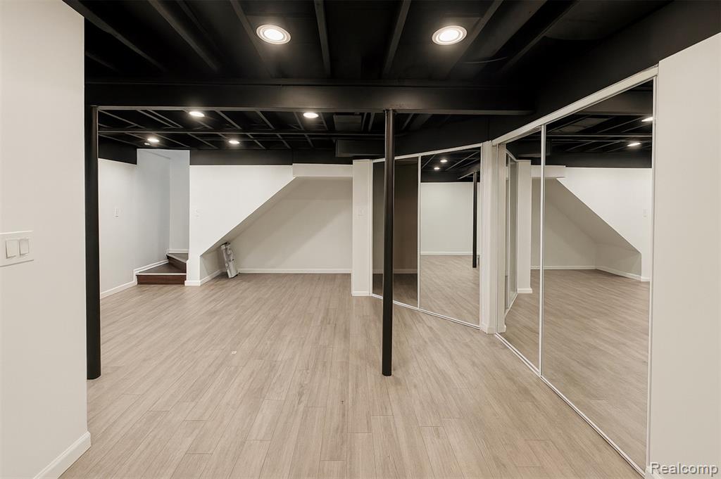 2126 Woodrow Wilson Boulevard