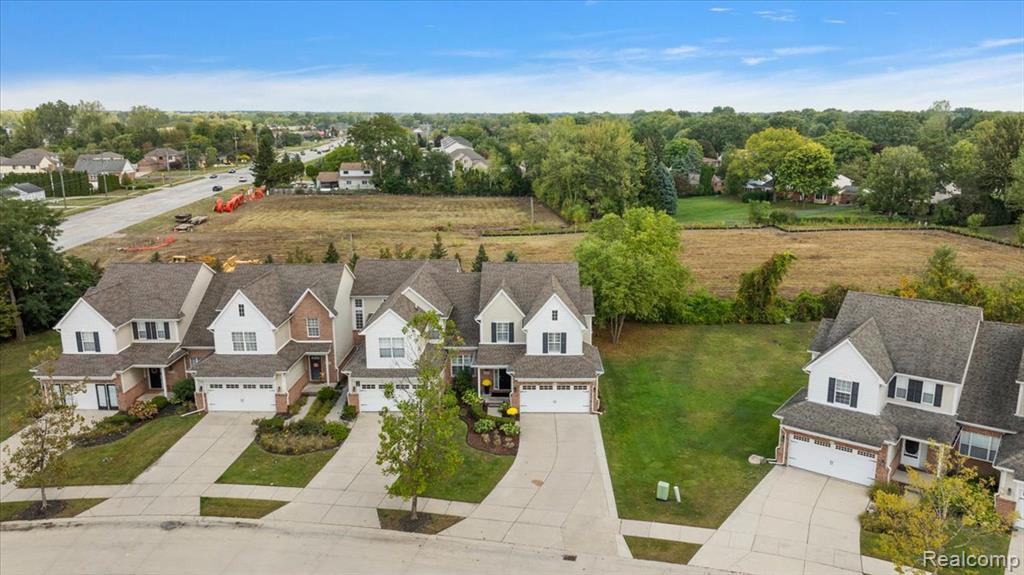 4404 Navin Field Lane