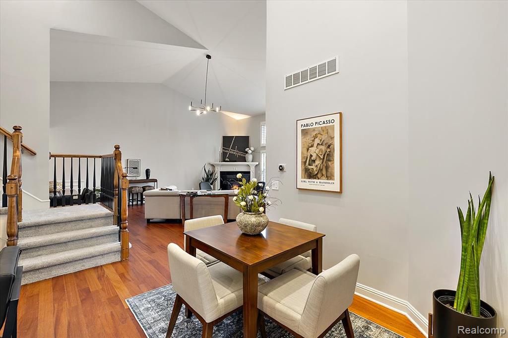 4404 Navin Field Lane