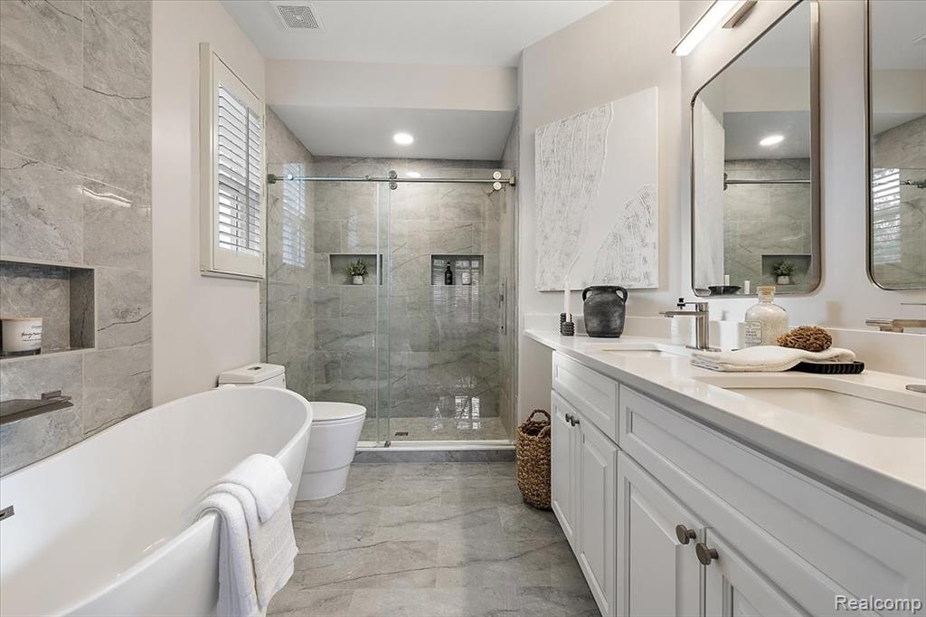 4404 Navin Field Lane