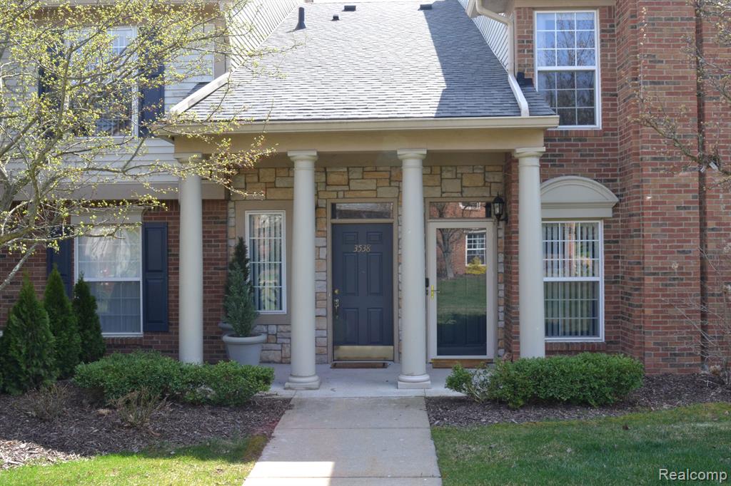 3538 Oakmonte Boulevard