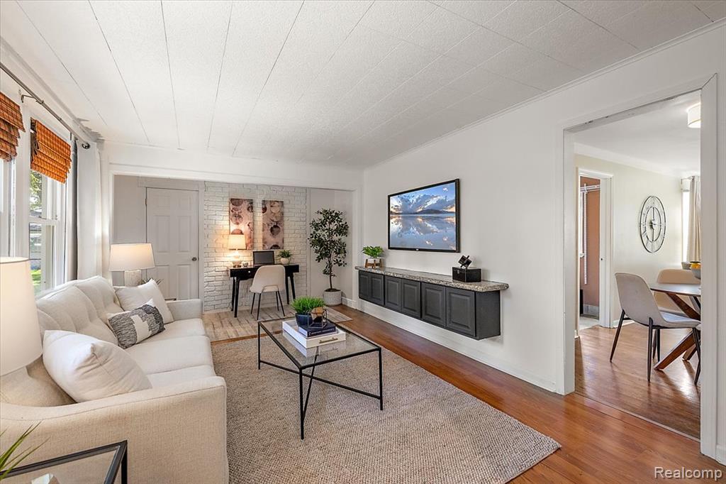 8880 Elmhurst Avenue