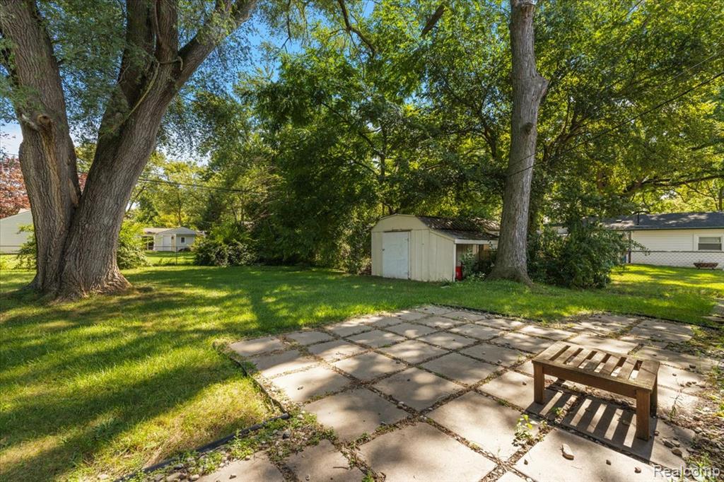 8880 Elmhurst Avenue