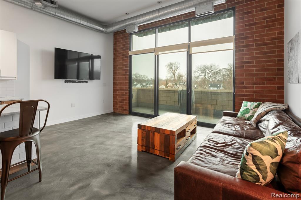 211 E 9 Mile Road # 207