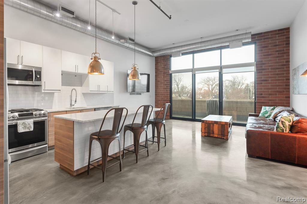 211 E 9 Mile Road # 207