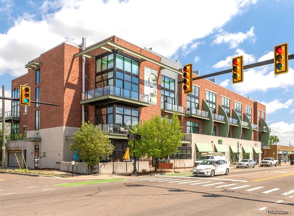 211 E 9 Mile Road # 207