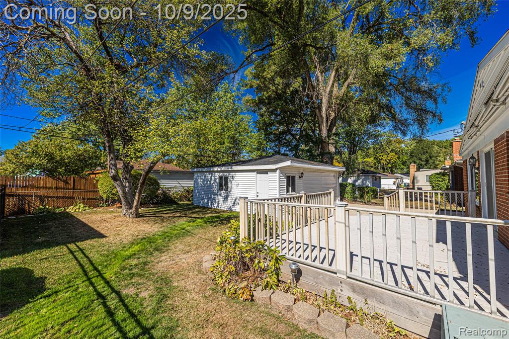 1019 N Edgeworth Avenue