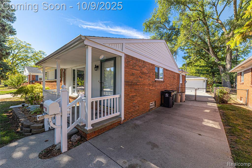 1019 N Edgeworth Avenue